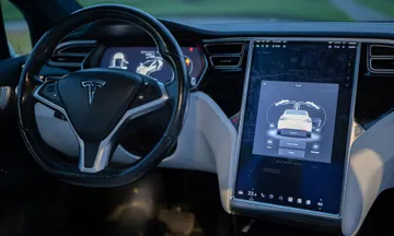 テスラ・Waymo・NVIDIA｜自動運転AI3社の決定的な違い